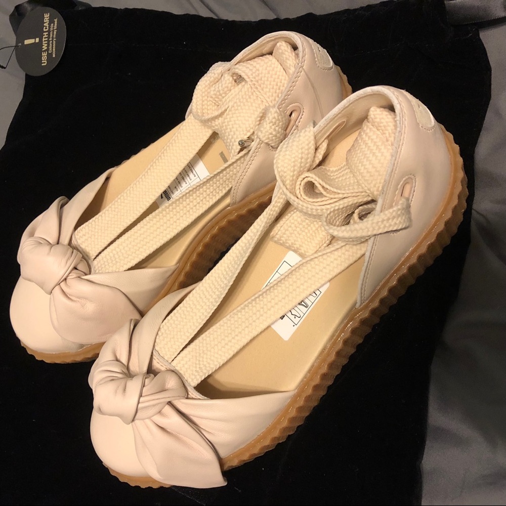 New Fenty Rihanna Puma Cream Bow Creeper Sandals - Picture 4 of 7